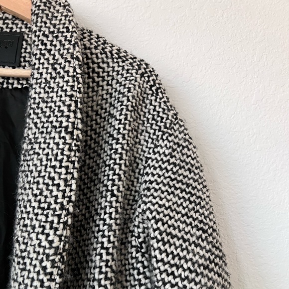 BLANKNYC Black & White Say Anything Tweed Coat - Picture 4 of 8